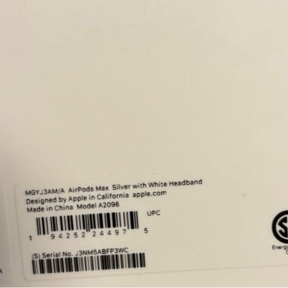 Apple AirPods Max - Picture 9 of 10